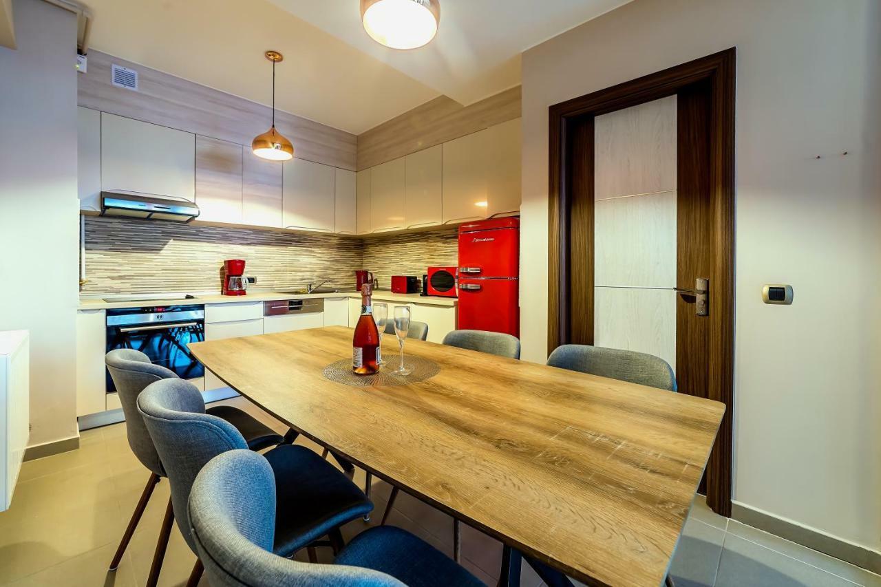 Apartment Chic By Landev Braşov Exterior foto